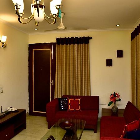 2Bhk Comfortable Furnished Serviced Apartments In Hauz Khas - Woodpecker Apartments New Delhi Exteriör bild