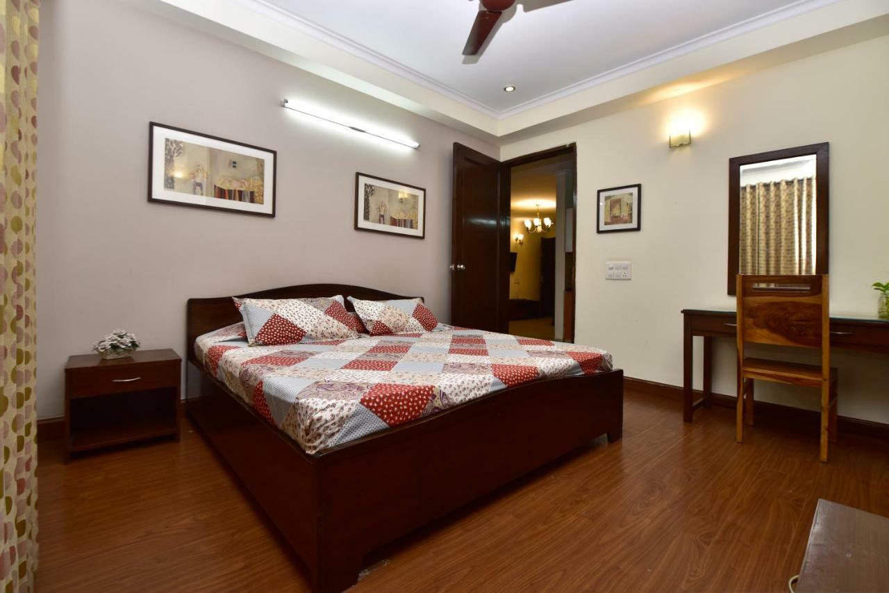 2Bhk Comfortable Furnished Serviced Apartments In Hauz Khas - Woodpecker Apartments New Delhi Exteriör bild