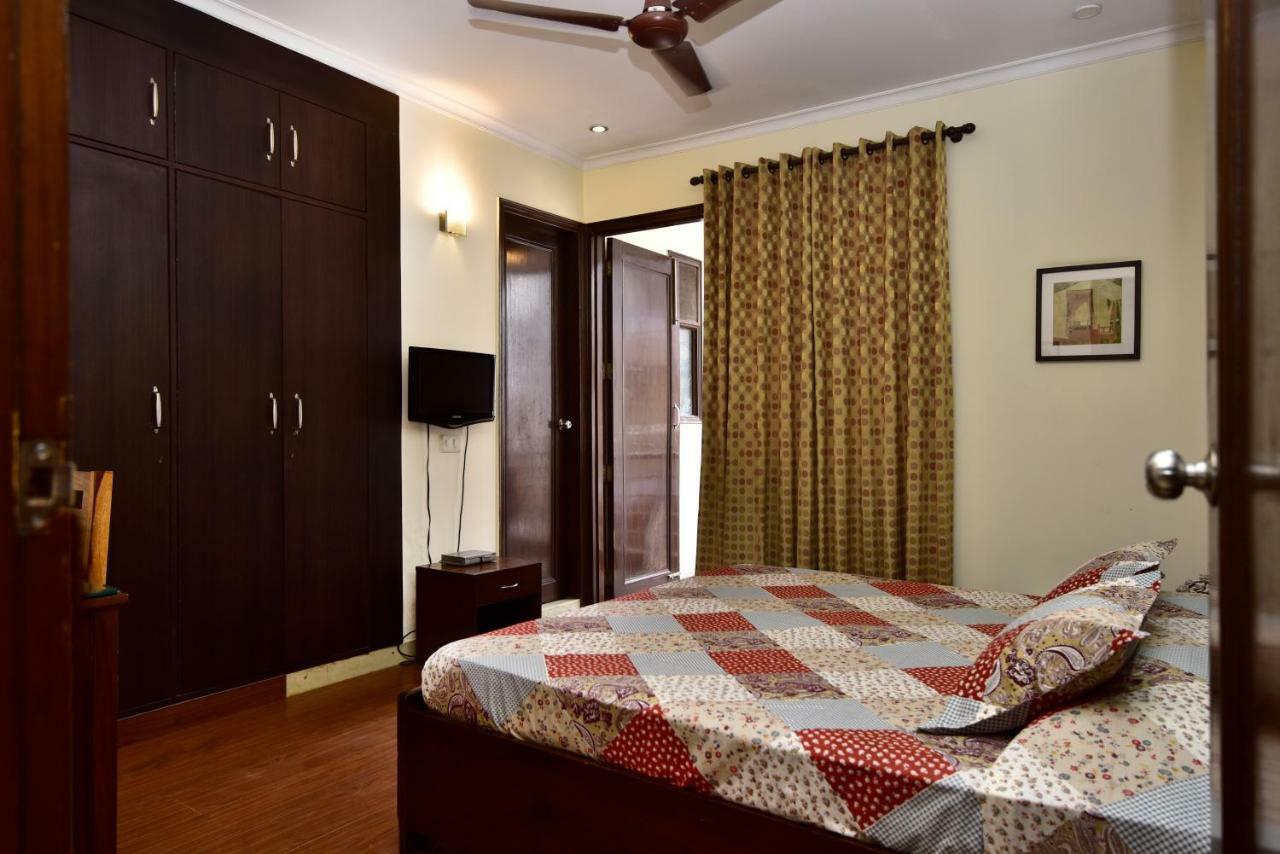 2Bhk Comfortable Furnished Serviced Apartments In Hauz Khas - Woodpecker Apartments New Delhi Exteriör bild